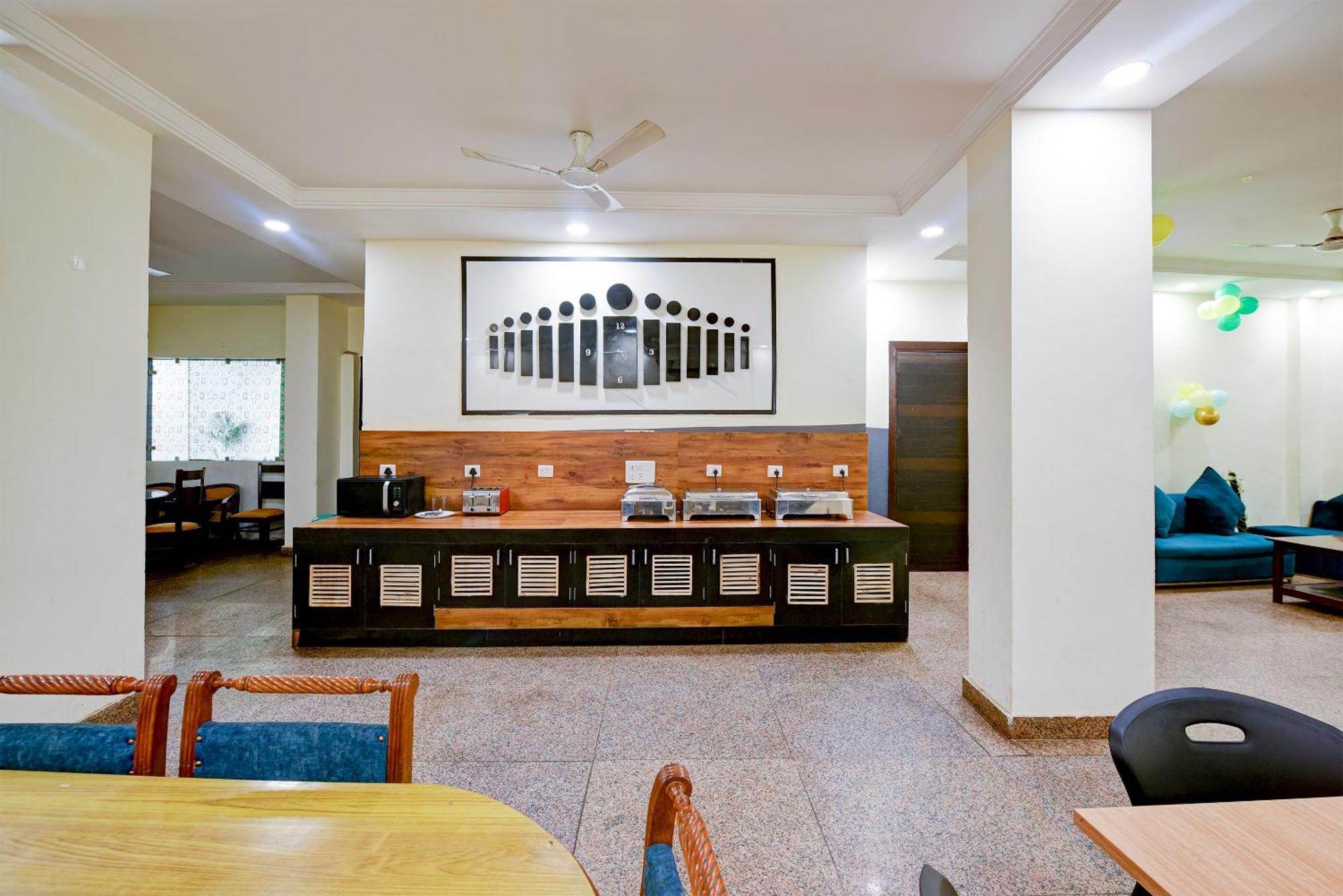 Hotel Square Plaza At Airport Nowe Delhi Zewnętrze zdjęcie