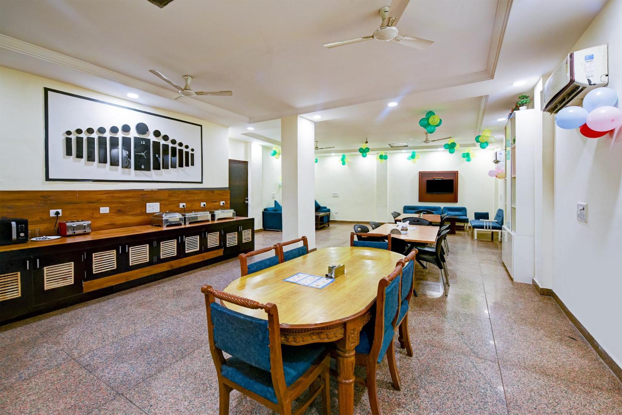 Hotel Square Plaza At Airport Nowe Delhi Zewnętrze zdjęcie